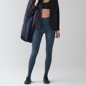 Lululemon Wunder Under Hi-Rise (Full-On Luxtreme) - Daisy Dust Illuminight Black